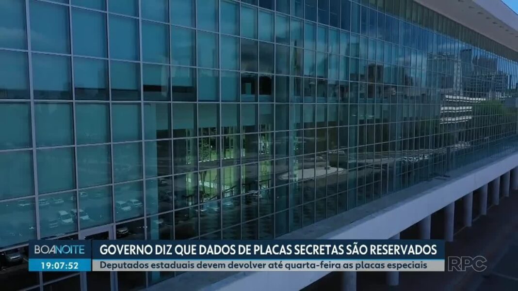 Deputados do Paraná têm cinco dias para devolver 'placas secretas', determina Assembleia Legislativa