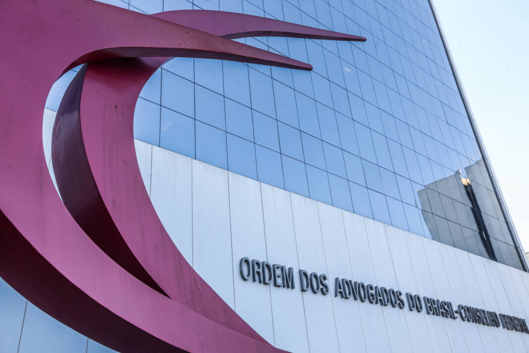 OAB julga atuação de presidente em Roraima – 19/10/2025 – Painel