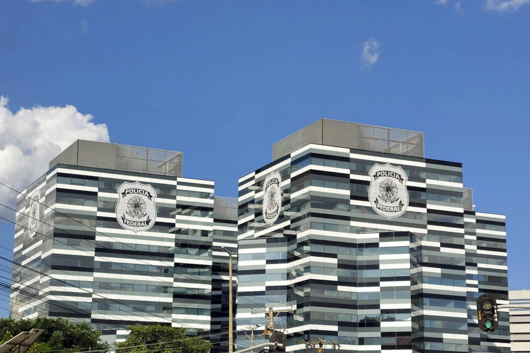 Deputado do PDT é alvo de operação sobre desvio de emendas – 13/01/2026 – Política