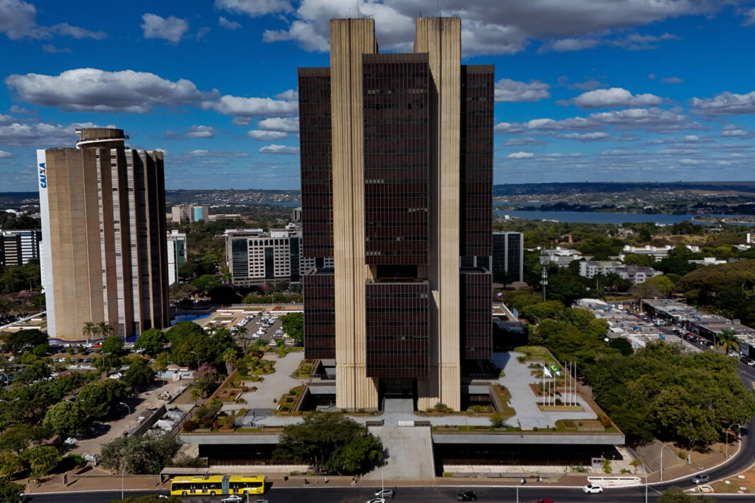 PF, BC e Coaf planejam fortalecer fiscalização de fundos – 19/10/2025 – Mercado