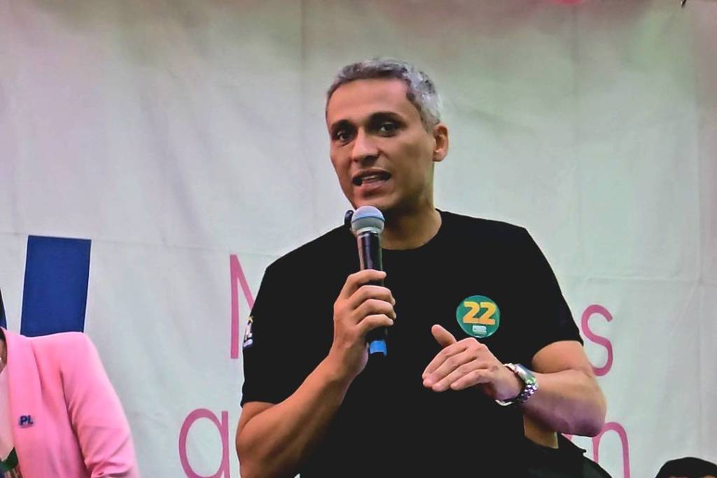 Moraes suspende ação penal no STF contra Gustavo Gayer – 30/10/2025 – Brasília Hoje