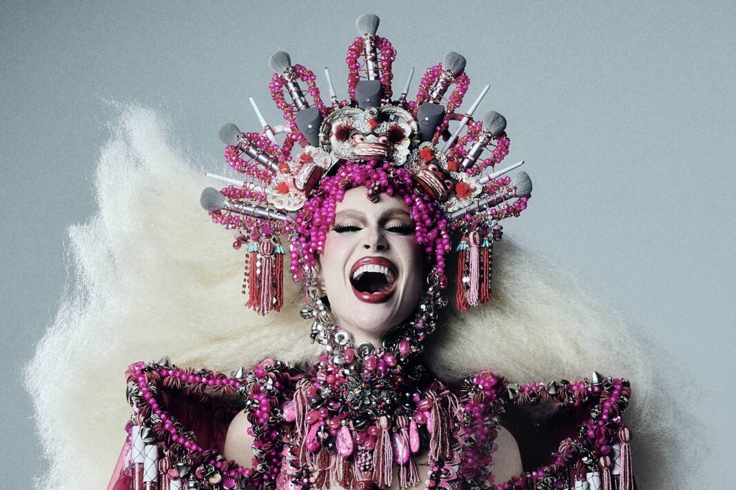 Veja fantasias dos famosos no Halloween da Sephora – 18/10/2025 – Celebridades