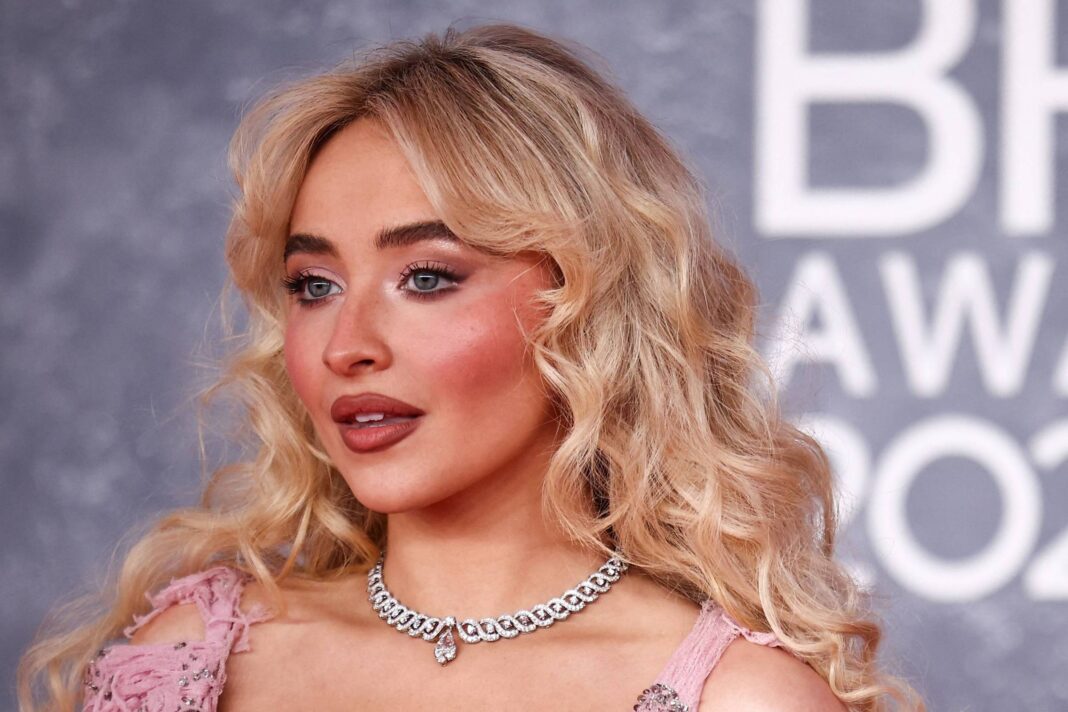 ‘Sou sexualmente intensa’, diz Sabrina Carpenter – 19/10/2025 – Celebridades