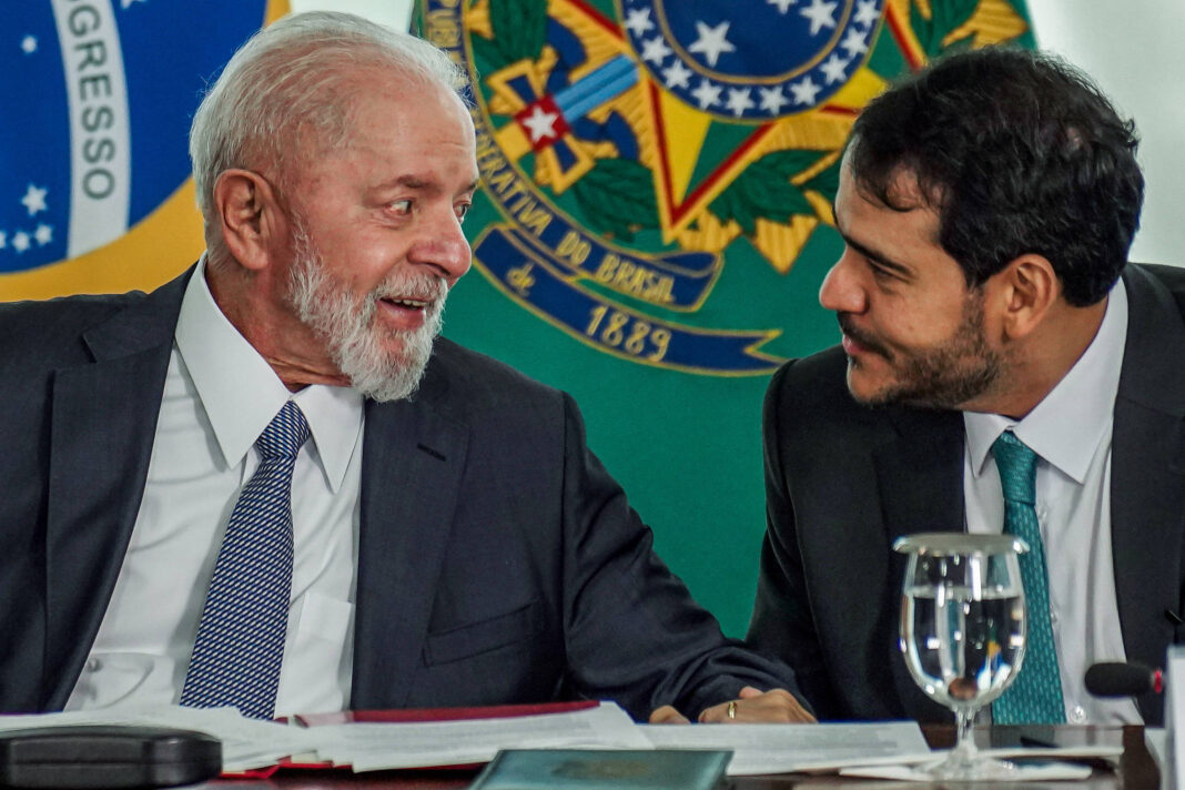 Lula indica Jorge Messias para STF apesar de resistências – 20/11/2025 – Poder