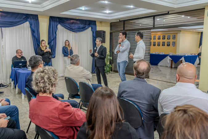 Estado vai duplicar Avenida Atílio Fontana e modernizar rua histórica de Paranaguá