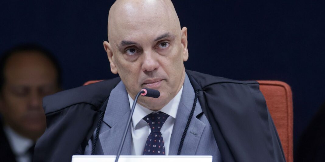 Trama golpista: Moraes abre julgamento de réus acusados de monitorá-lo