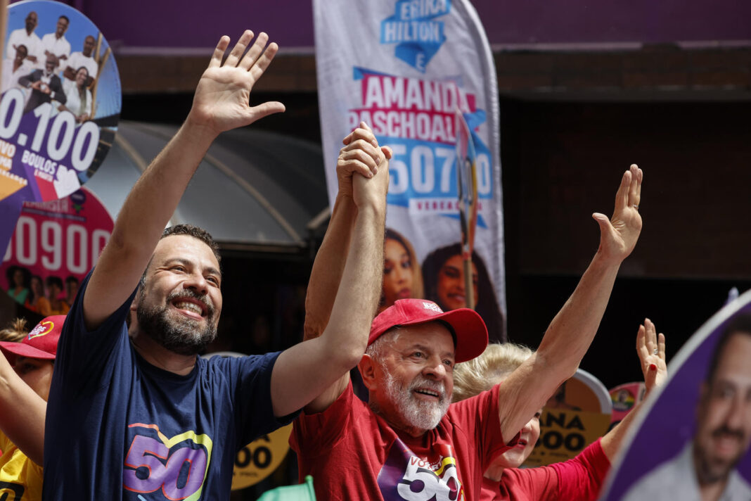 Radicalismo de Lula à esquerda espanta eleitor de centro