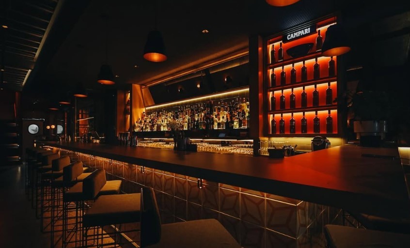 Inaugurado em 2024, bar de SP entra para a lista dos 100 melhores do mundo