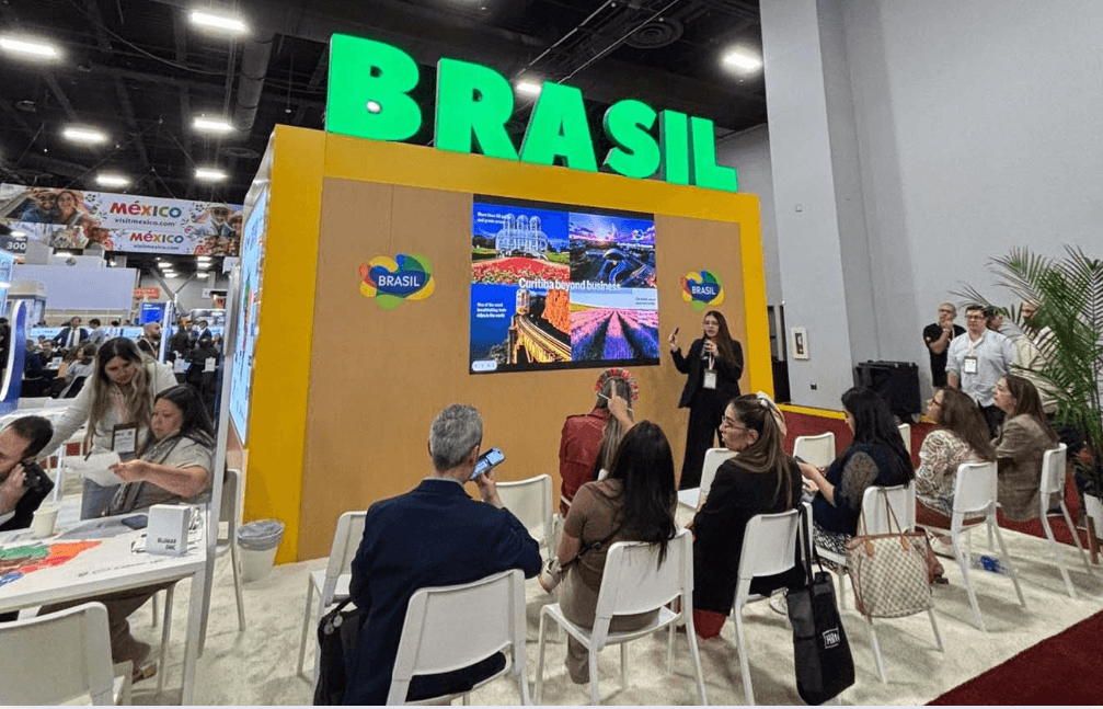 Paraná na Vitrine Global: Como Foz do Iguaçu Conquista o Mercado Internacional de Turismo