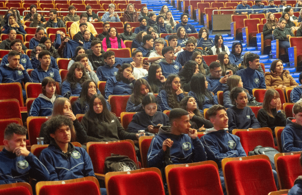 Educação que Transforma: Como o Paraná Está Revolucionando a Aprendizagem e Preparando os Jovens para o Futuro