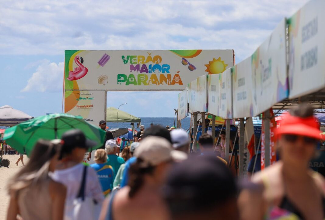 Governo do Paraná abre 274 vagas temporárias para o verão