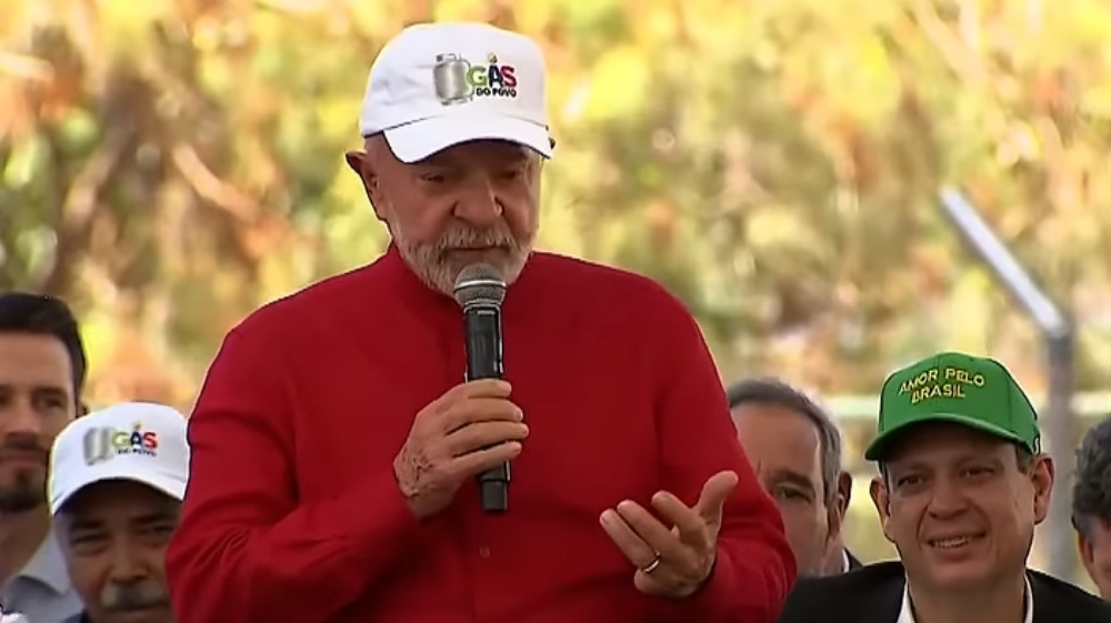 PT critica derrubada da MP dos impostos e diz que Congresso traiu