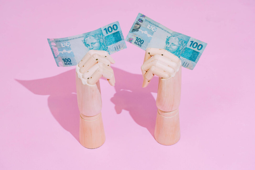 IPTU e IPVA: pagar à vista ou parcelar? Veja conta – 04/01/2026 – Economia