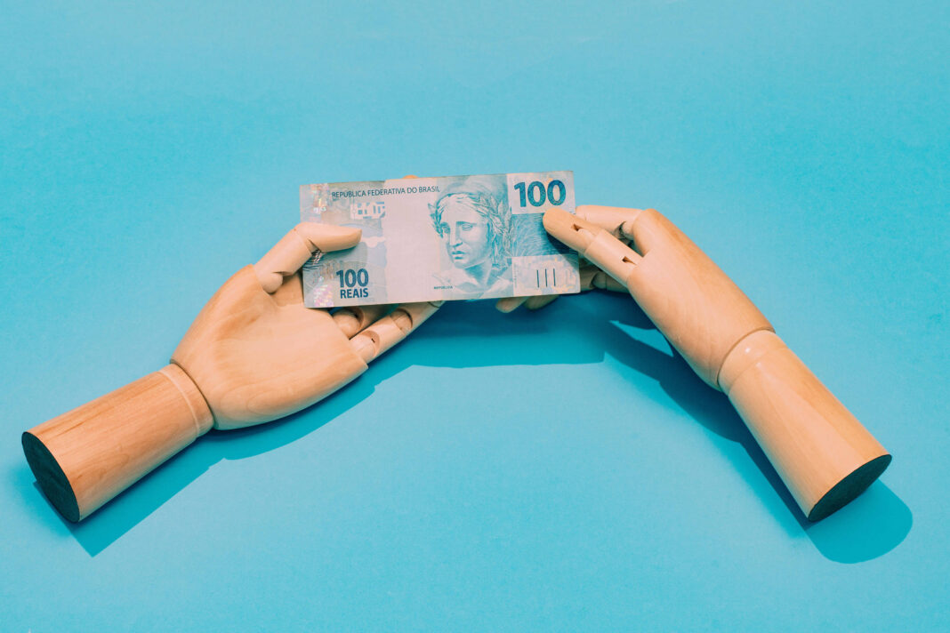 Setor de seguros deve recuar 3,7% com IOF – 04/11/2025 – Mercado