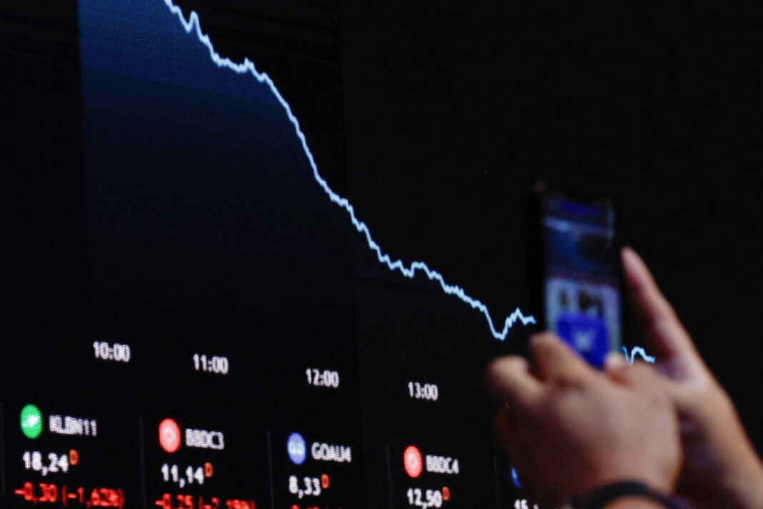 Mesmo após recordes, veja se vale a pena entrar na Bolsa – 16/11/2025 – Mercado