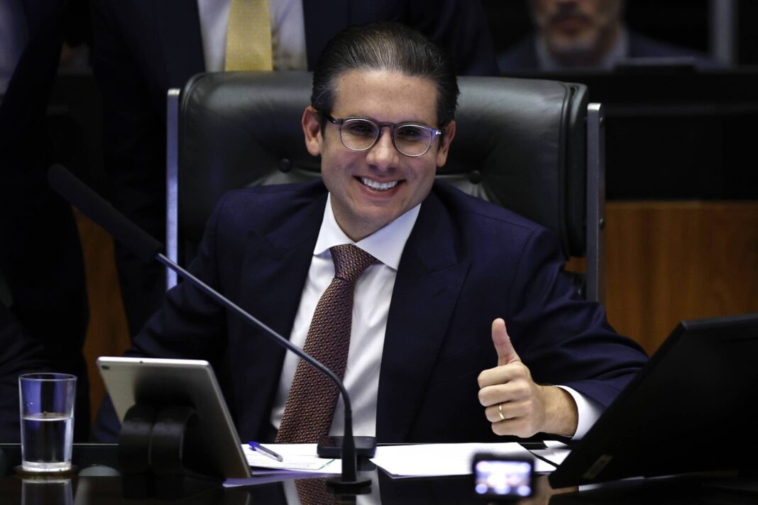 Motta flexibiliza regras para bancar deputados na COP30 – 04/11/2025 – Ambiente