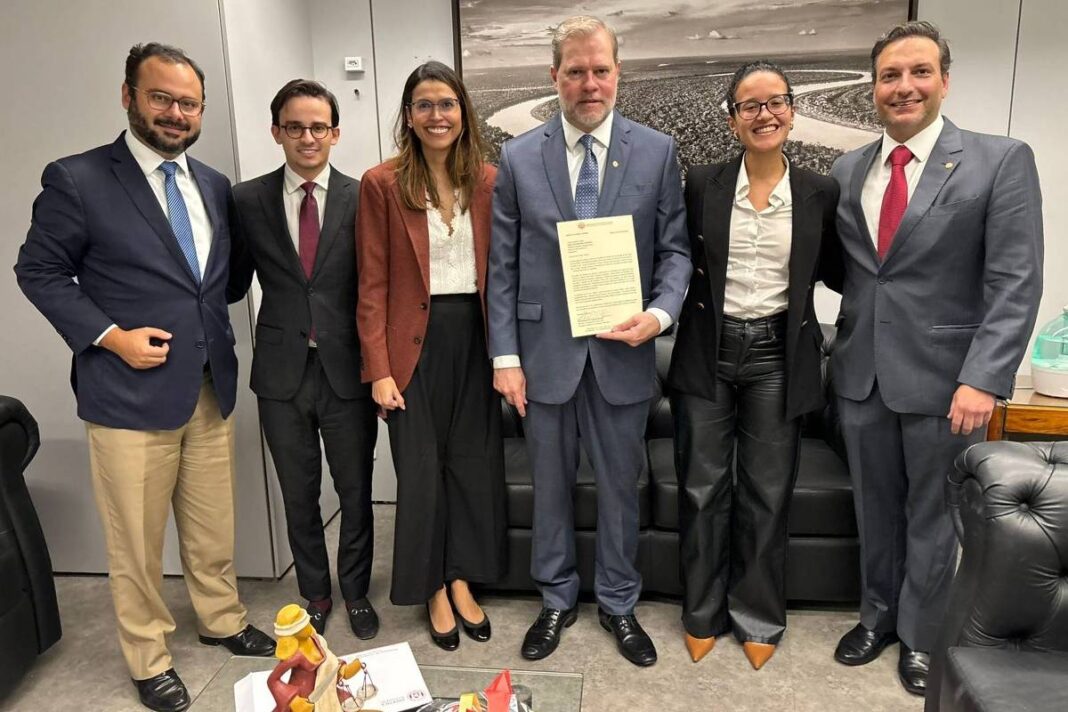 Toffoli presidirá associação de ex-alunos da São Francisco – 09/11/2025 – Painel