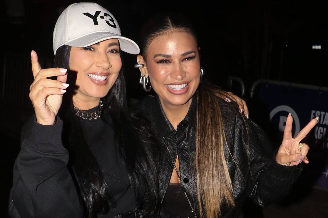 Simone e Simaria cantam juntas em rara aparição juntas – 09/11/2025 – Celebridades