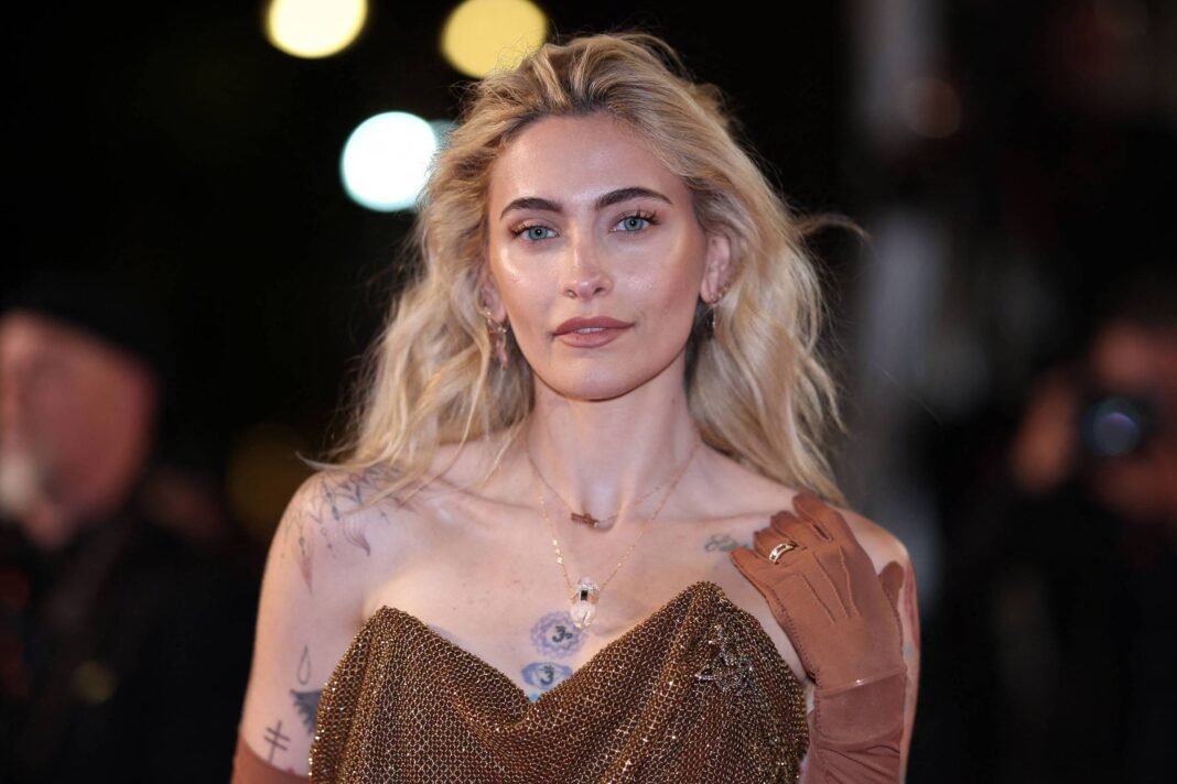 Paris Jackson relata desafios da sobriedade: ‘Não é fácil’ – 05/01/2026 – Celebridades