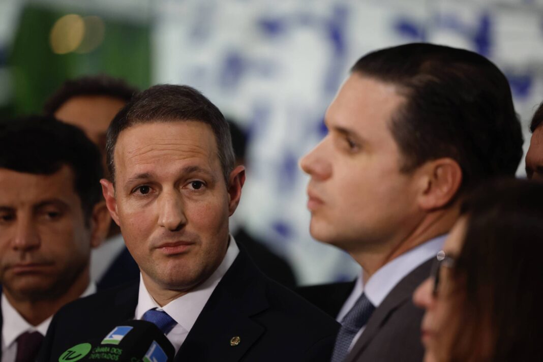 PT propõe a Motta tirar Derrite da relatoria Antifacção – 17/11/2025 – Painel