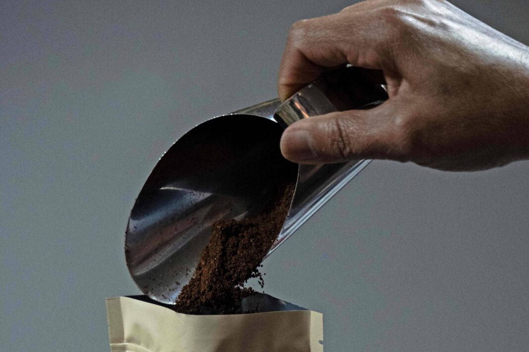 Café solúvel: Setor do Brasil mantém negociação com EUA – 21/11/2025 – Mercado