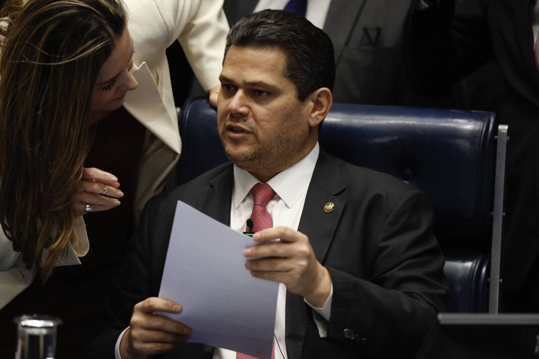 Alcolumbre marca sabatina de Messias para 10 de dezembro – 25/11/2025 – Poder