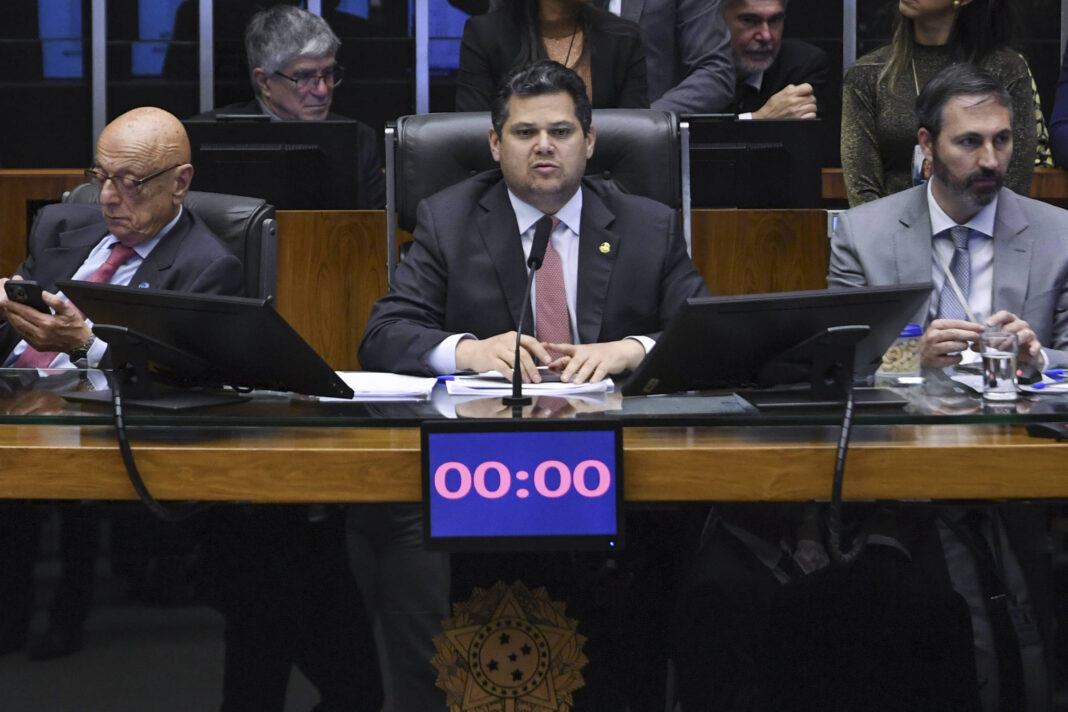 Licenciamento ambiental é vitória do Congresso desnaturado – 30/11/2025 – Marcelo Leite