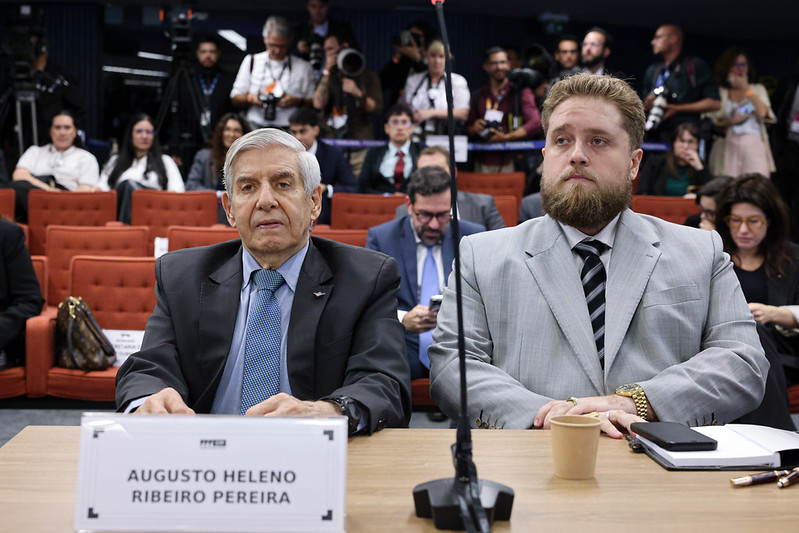 Heleno revela ser portador de Alzheimer durante exame médico