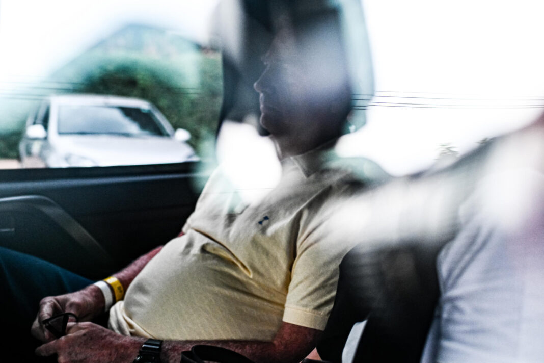 Bolsonaro pede a STF para receber 16 visitas em prisão domiciliar