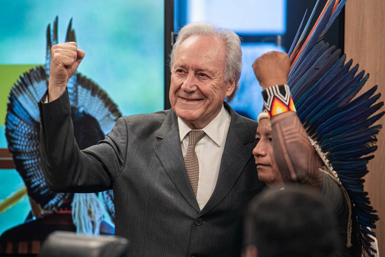 Ruralistas convocam Lewandowski após demarcações de terras