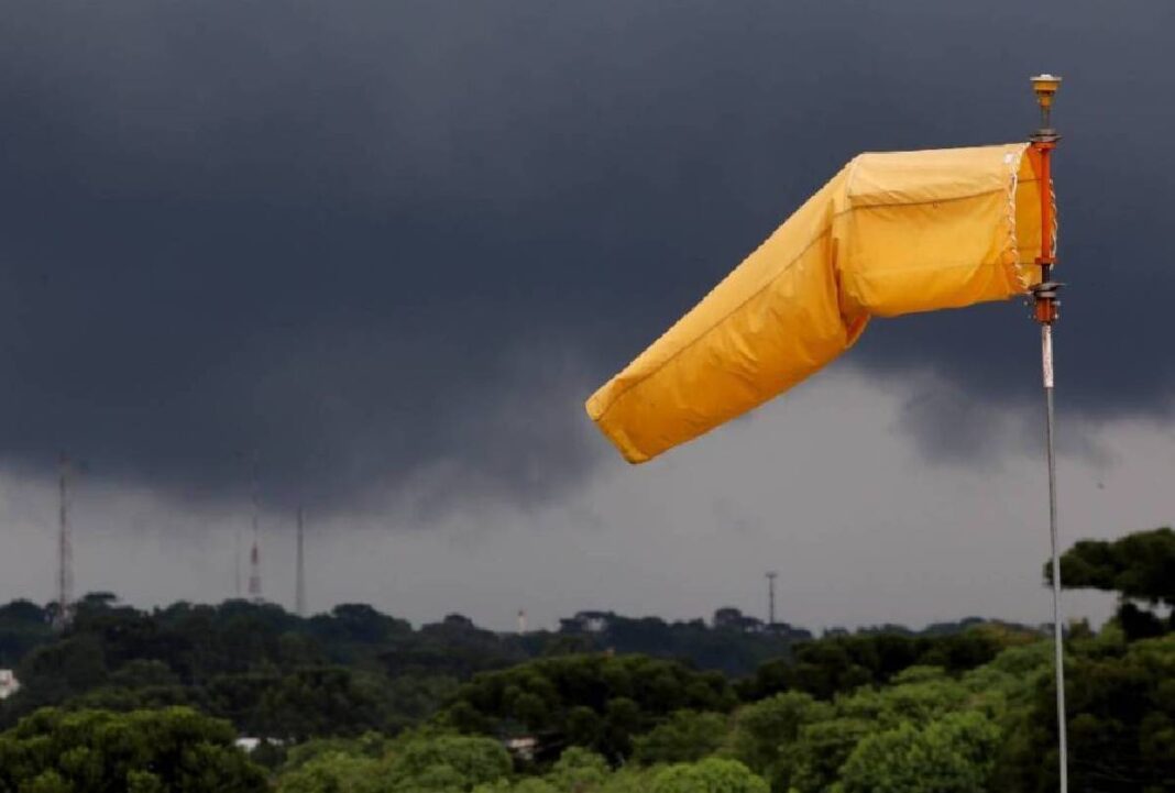 Chuva! Novo alerta de tempestade atinge cidades do Paraná