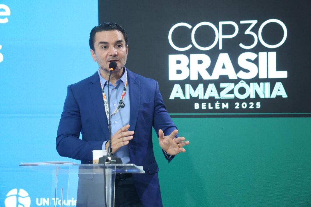 Ministro do Turismo minimiza incêndio na COP 30