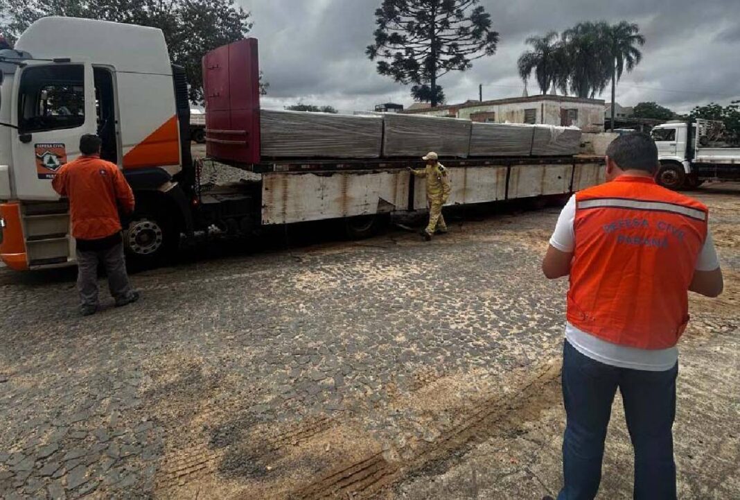 Governo envia ajuda após chuva de granizo em Ponta Grossa