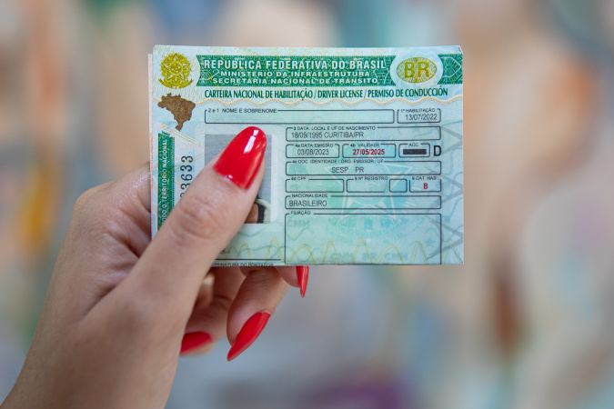 Governador sanciona lei que prevê CNH gratuita para pessoas em vulnerabilidade