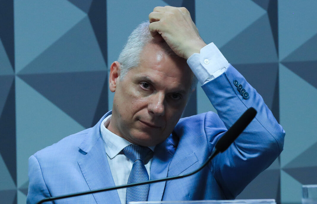 PF diz que Stefanutto recebia propina mensal de R$ 250 mil