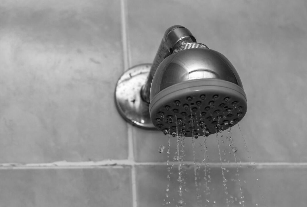 Falta de água pode afetar mais de 20 bairros de Curitiba e região