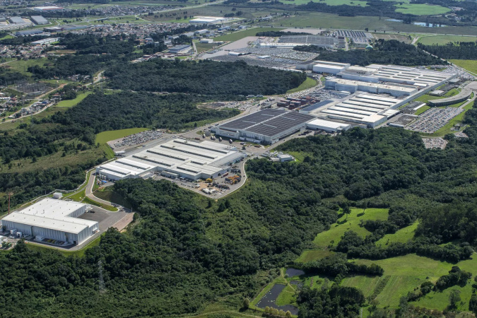 Com foco em elétricos, Paraná terá 1ª montadora da Geely após parceria com a Renault