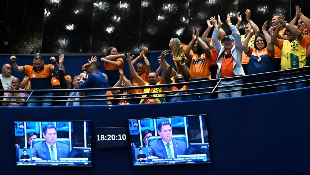 Reforma da Previdência sob ataque no Congresso e no STF