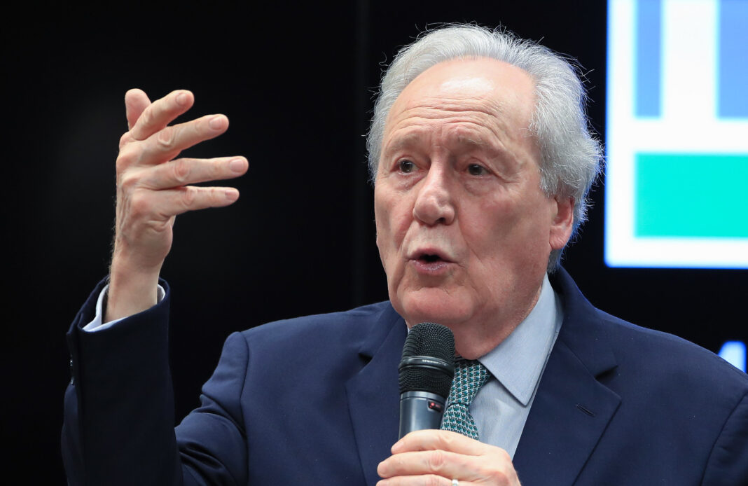 Governo aponta falhas e sugere mudanças