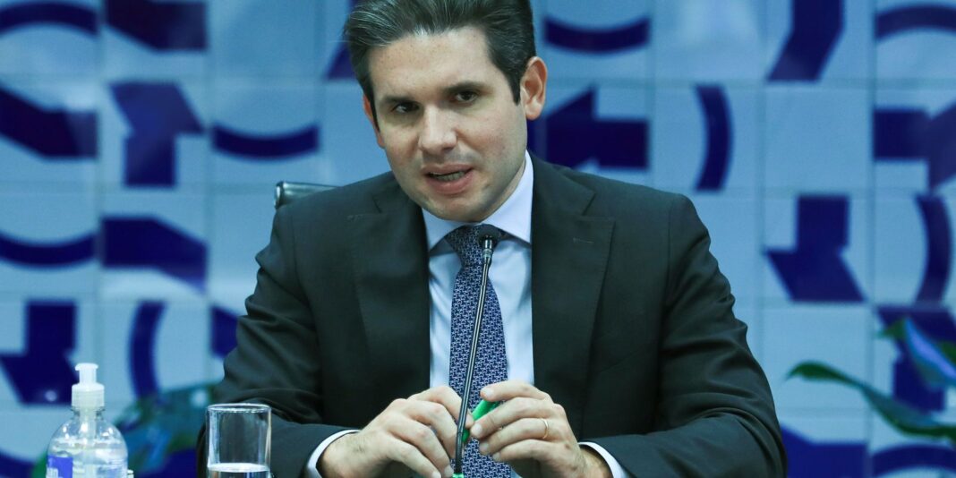 Motta defende relator do PL Antifacção e comenta papel da PF