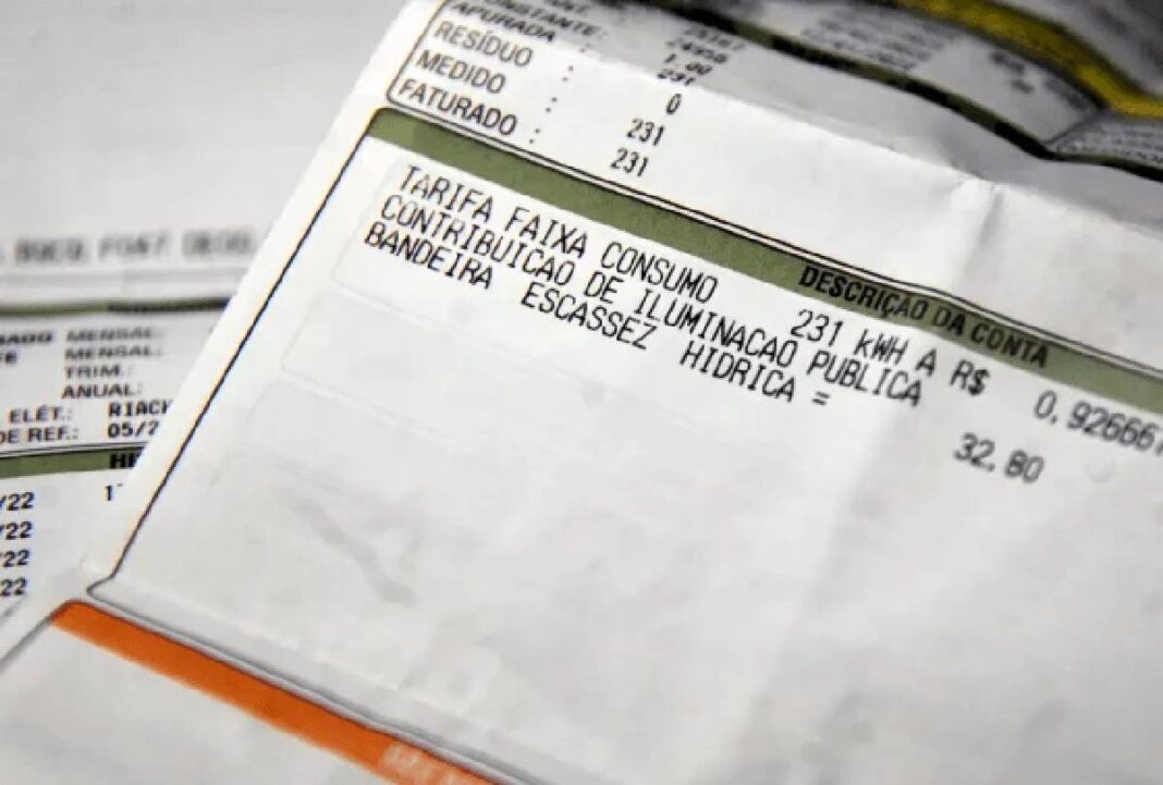 Aneel anuncia queda nas tarifas