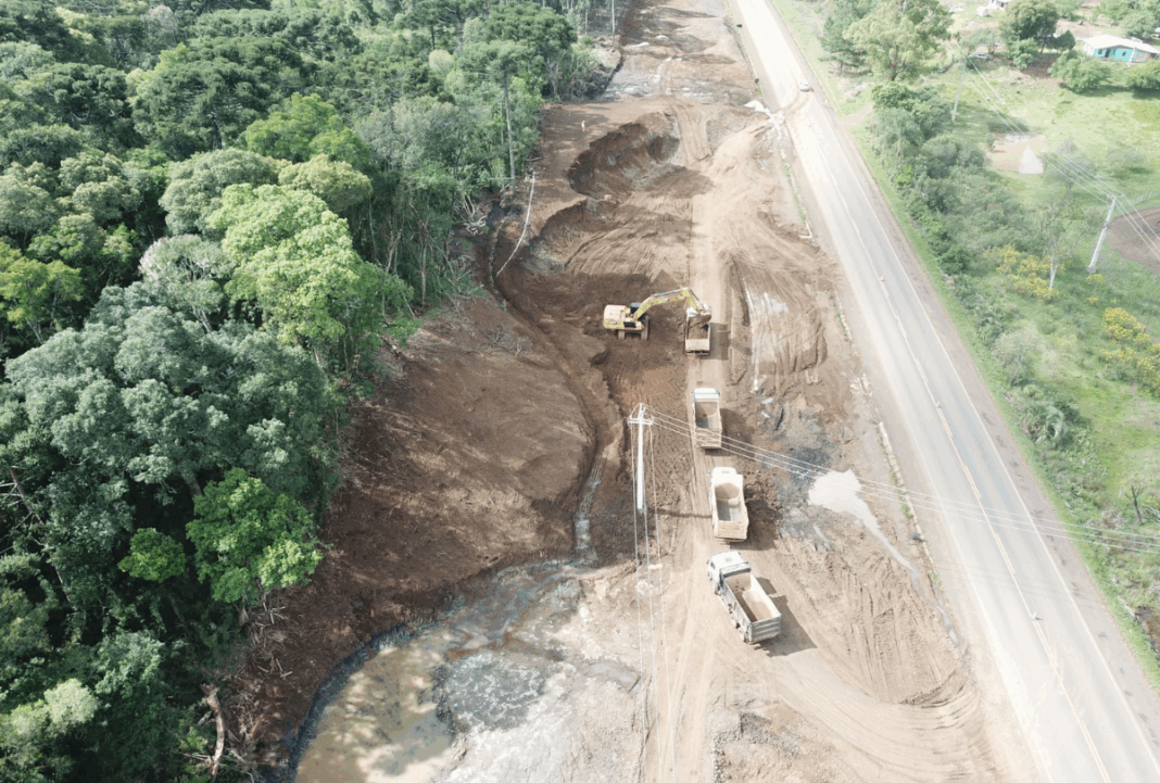 Rodovia do Paraná será bloqueada para detonação de rochas