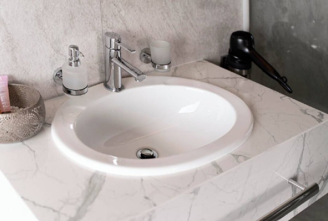 Sanepar alerta para falta de água em bairros de Curitiba e região