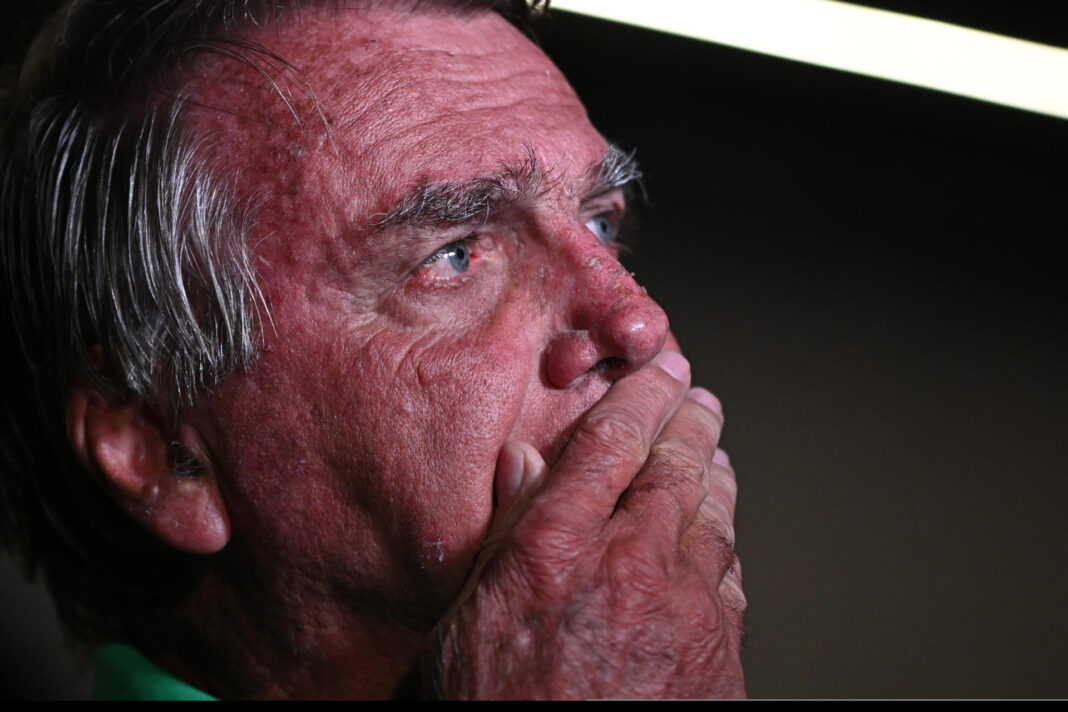 Primeira Turma forma maioria para rejeitar recurso de Bolsonaro