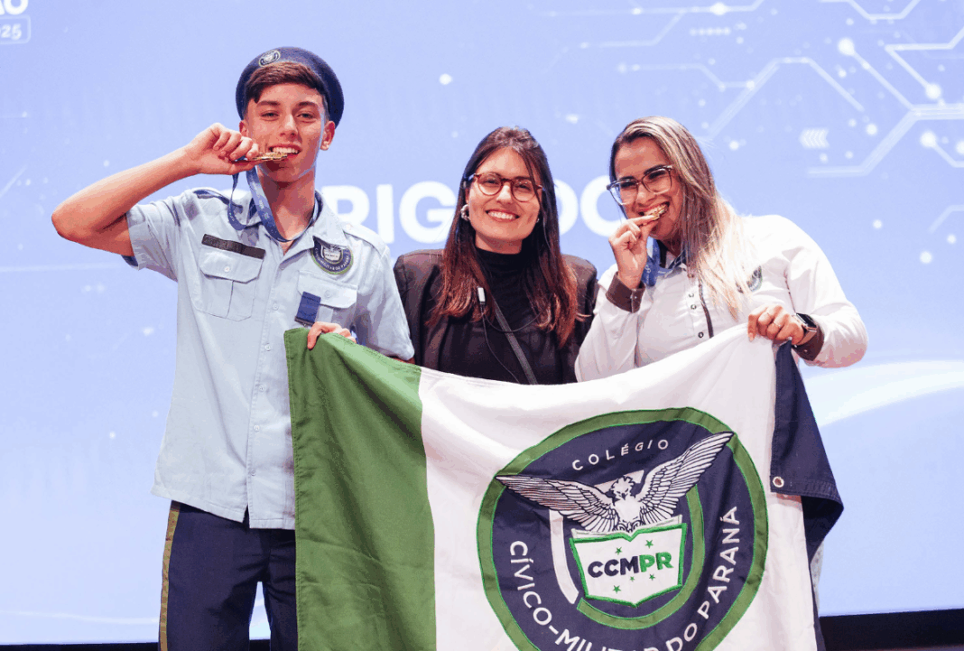 Paraná vence maior torneio de tecnologia estudantil do Brasil