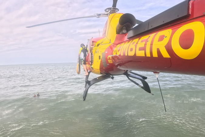 Após treinamento, helicóptero do Corpo de Bombeiros já está de prontidão no Litoral