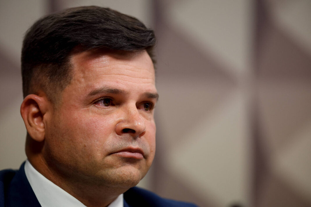 Relembre fuga de bolsonaristas, como Silvinei, ao exterior – 26/12/2025 – Política