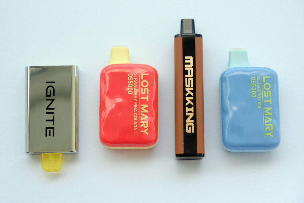 Líquidos dos vapes são tóxicos mesmo antes de aquecidos – 22/12/2025 – Saúde