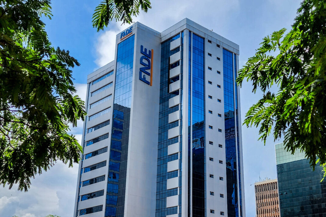 Empresas de TI brigam por licitação milionária no FNDE – 29/12/2025 – Painel