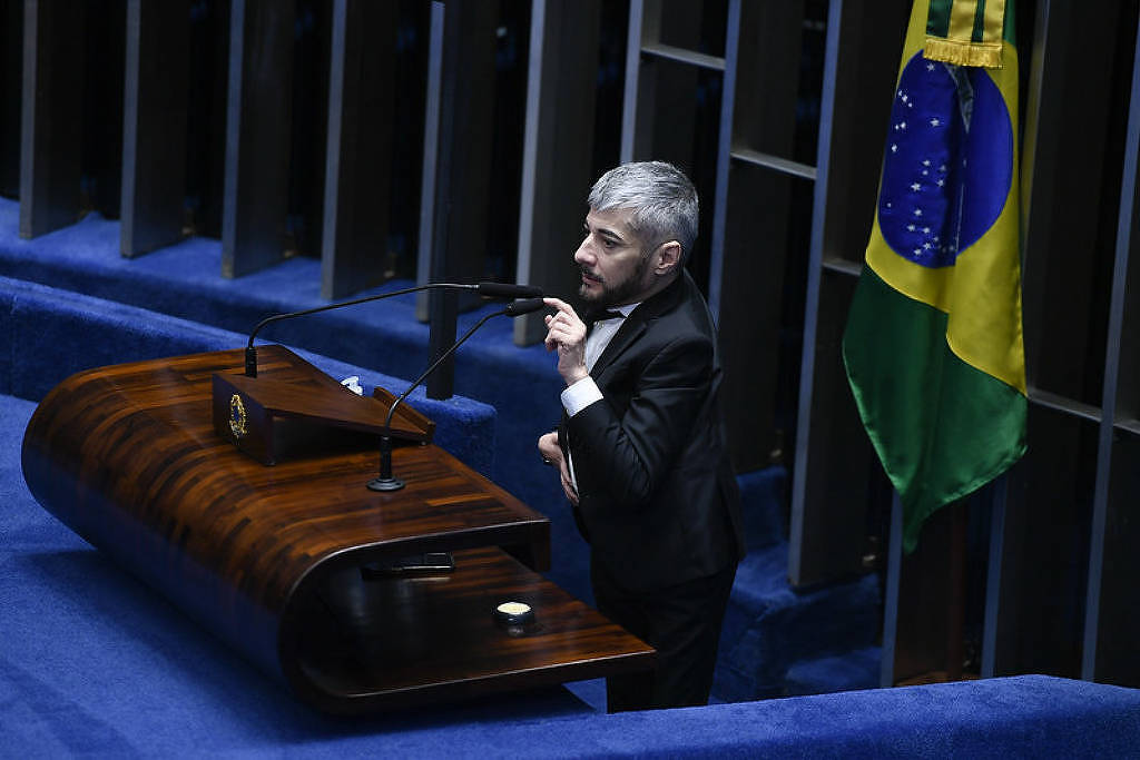 PF cita propina de R$ 50 mil ligada a nº 2 da Previdência – 18/12/2025 – Painel